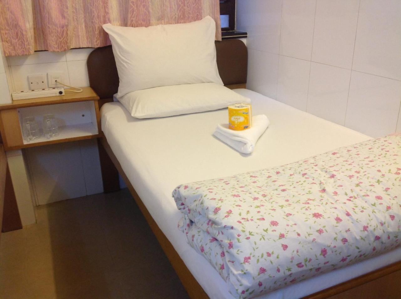 Holiday Guest House Хонконг Екстериор снимка