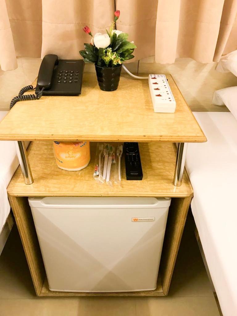 Holiday Guest House Хонконг Екстериор снимка